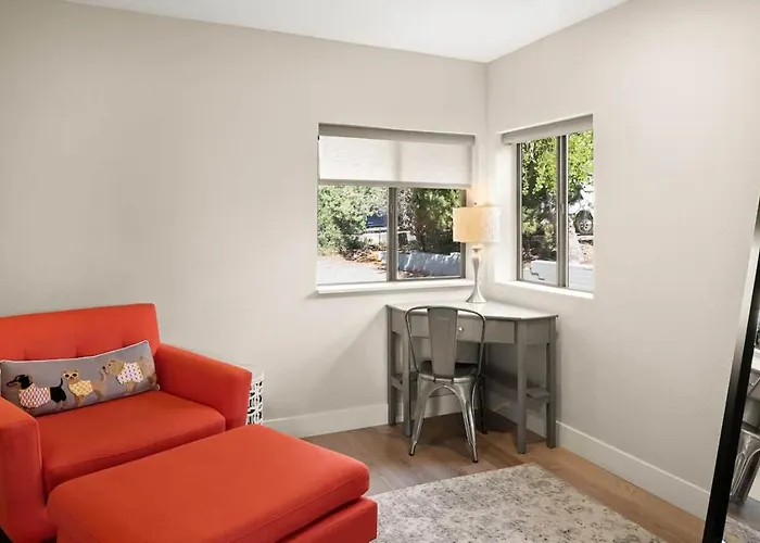 Dog Friendly With Amazing Views For Family Holiday home
